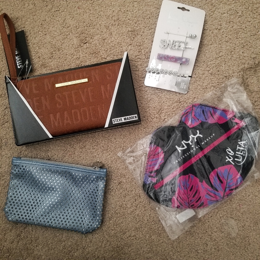 Accessories bundle